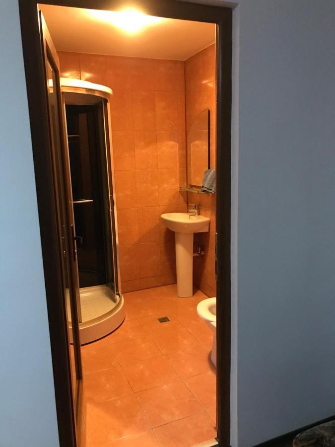 Villa Rosa Năvodari المظهر الخارجي الصورة